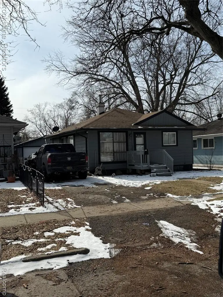 29 W Rutgers, Pontiac, MI 48340 - #1