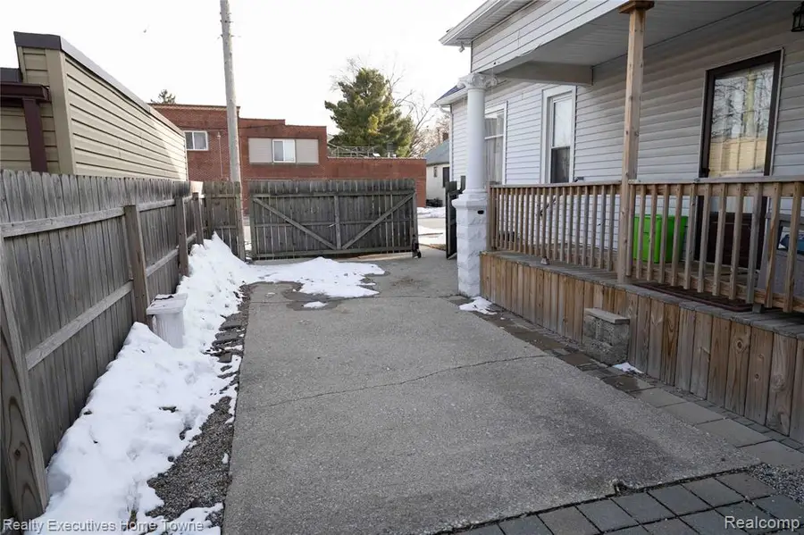 1409 Kearney, Port Huron, MI 48060 - #3