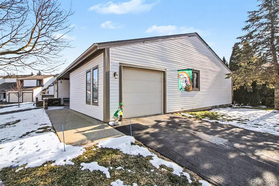 114 Conda, Oxford, MI  - #3