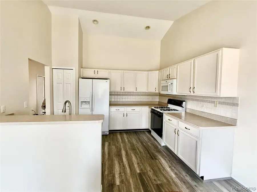 12440 Noonan, Utica, MI  - #3