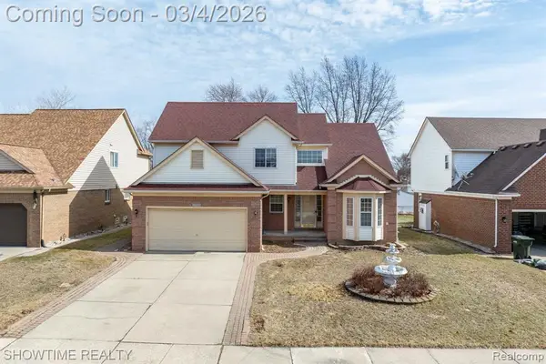 33560 Lamparter, Sterling Heights, MI 