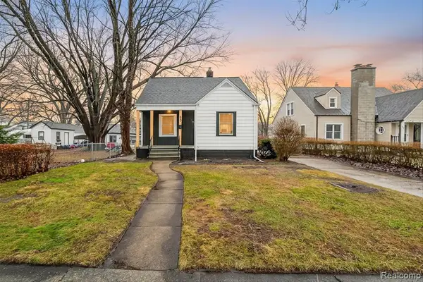 53 Eastman, Mount Clemens, MI 