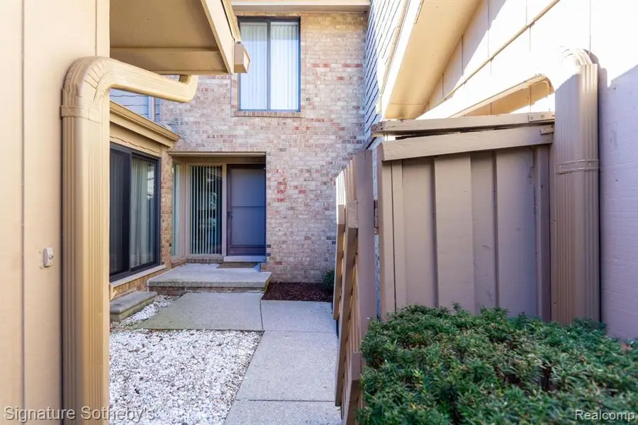 7134 Bridge, West Bloomfield, MI  - #3