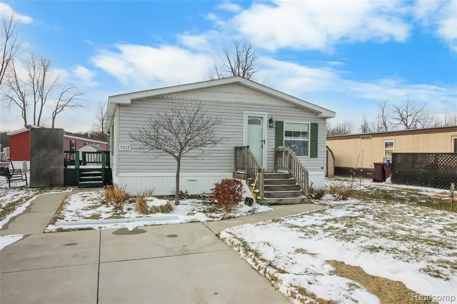 5317 Bart, Casco, MI 48064 - #3