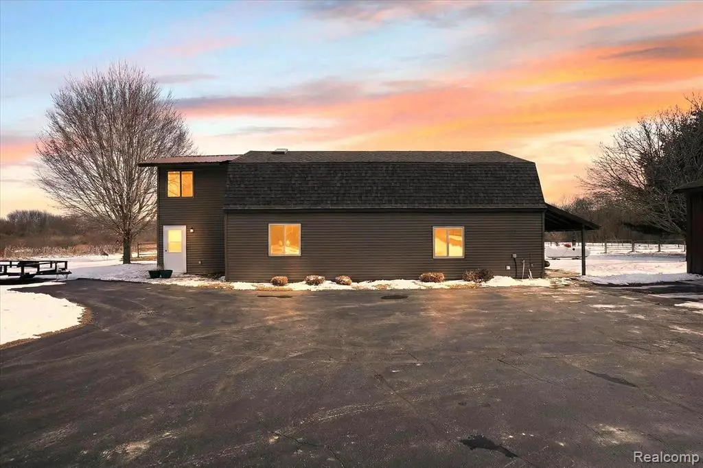 14463 Seymour, Linden, MI 48451 - #1