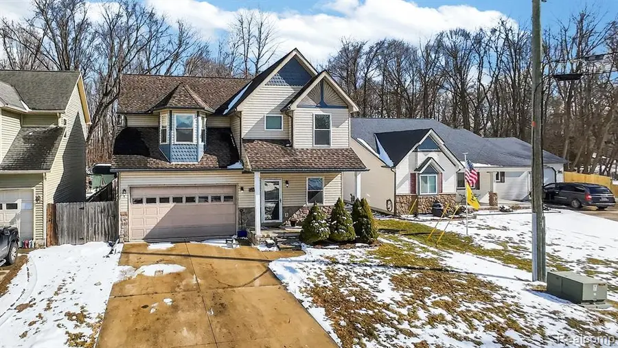 9399 Oakdale, Pearl Beach, MI 48001 - #2