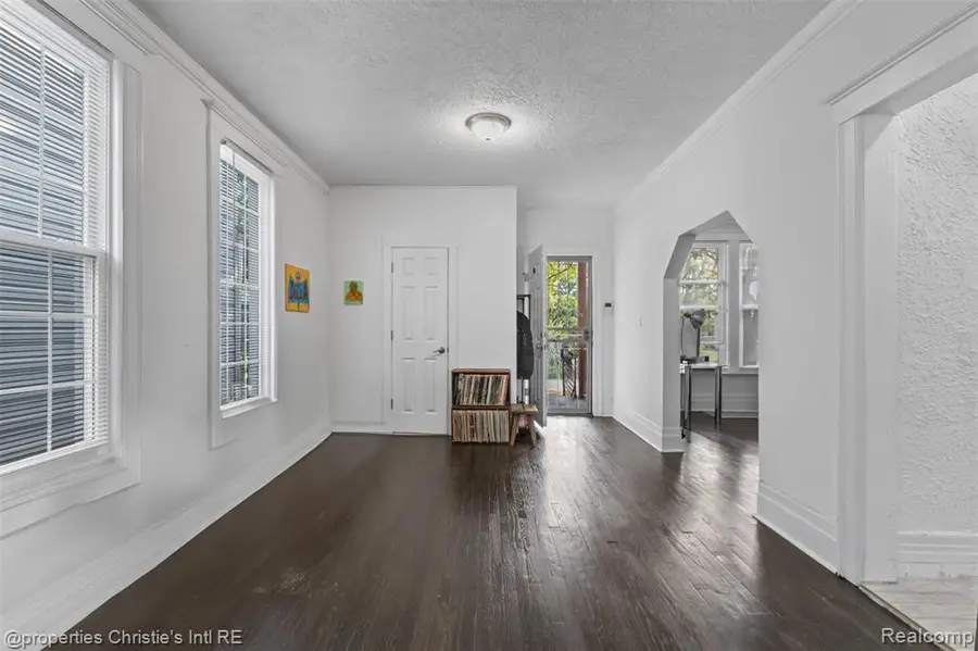 569 Melbourne, Detroit, MI 48202 - #3