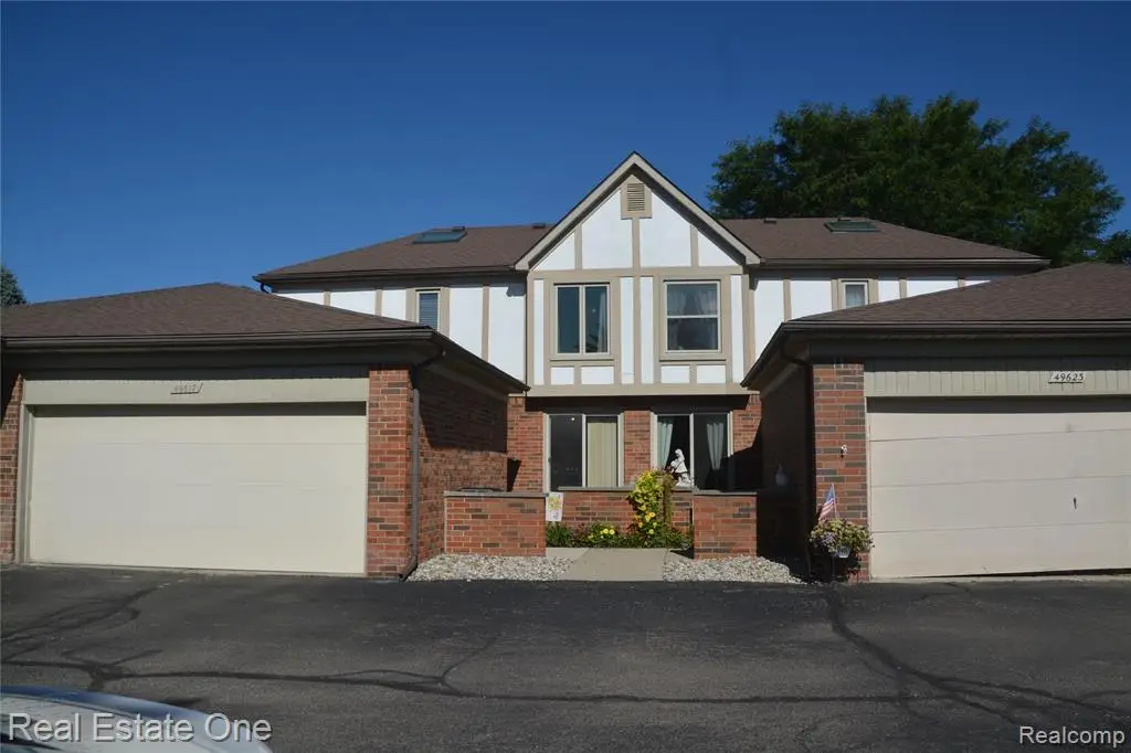 49617 Hamilton #28, Utica, MI  - #1