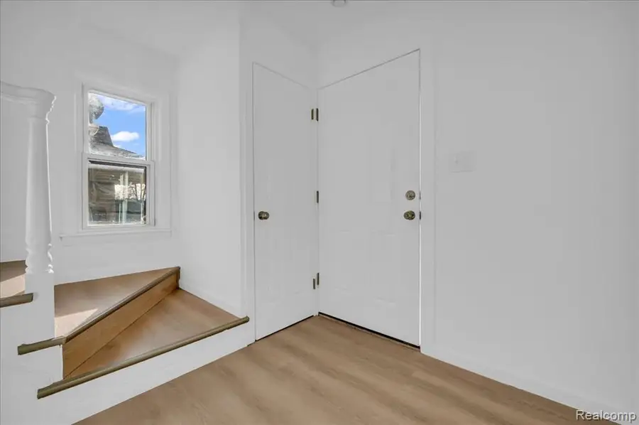 16560 Oakfield, Detroit, MI 48235 - #3