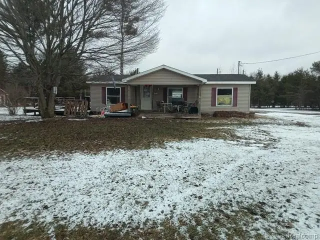 830 Ritchie, Gladwin, MI 48624 - #1