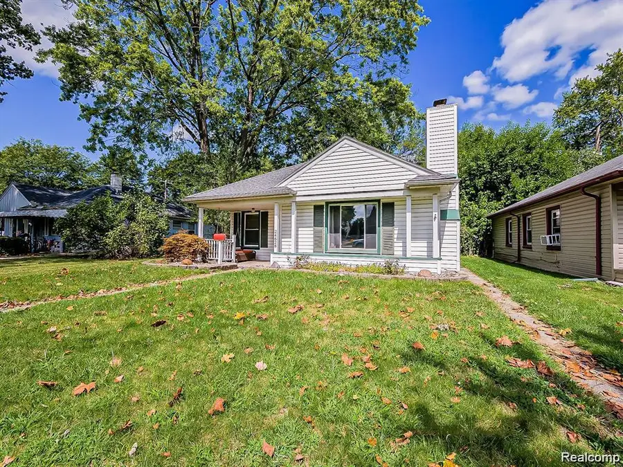 24628 Carlysle, Dearborn, MI 48124 - #2