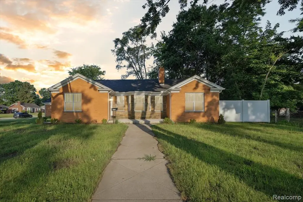 21211 Southfield, Southfield, MI  - #1