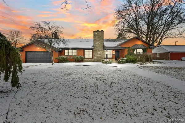 25051 Marshall, Dearborn, MI 