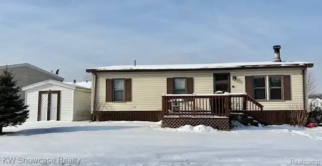 9435 Hunter Rills, Fenton, MI 48430 - #1