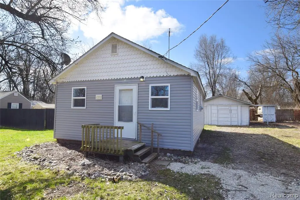 2390 E Boatfield, Burton, MI 48529 - #1