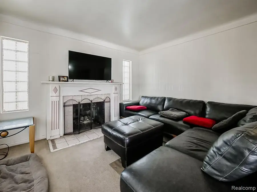 15666 Carlisle, Detroit, MI  - #2