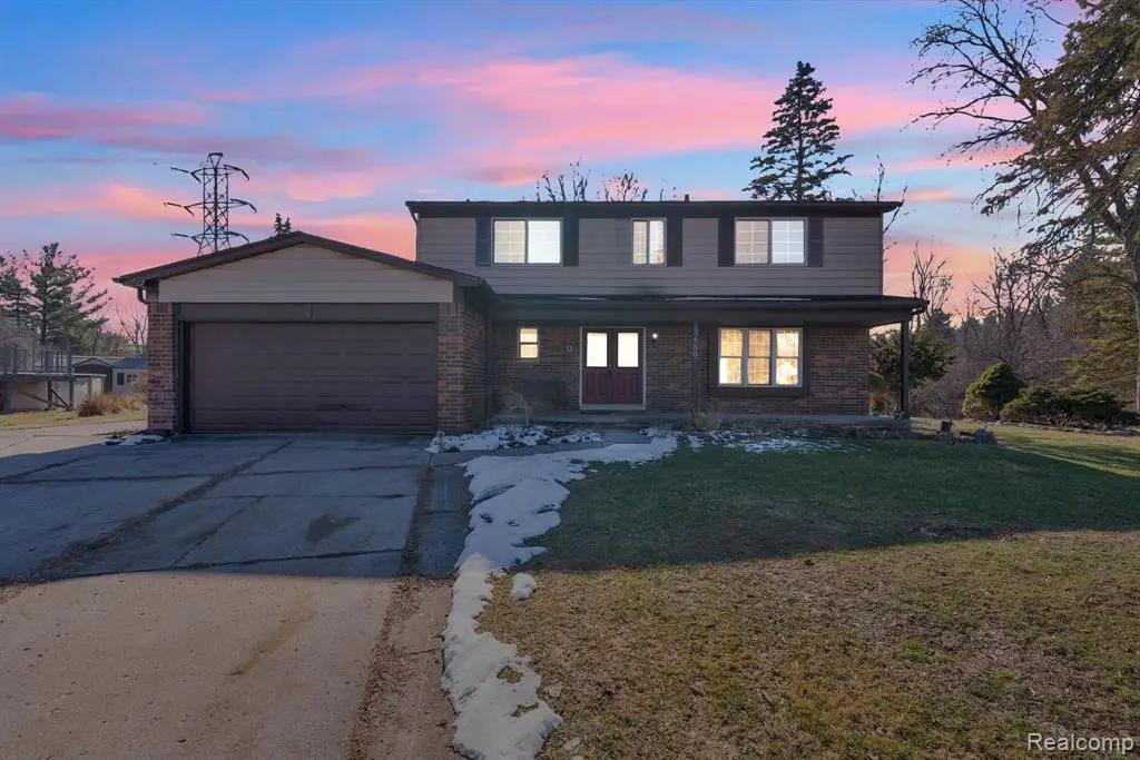 3489 Riverview, Wayne, MI 48184 - #1