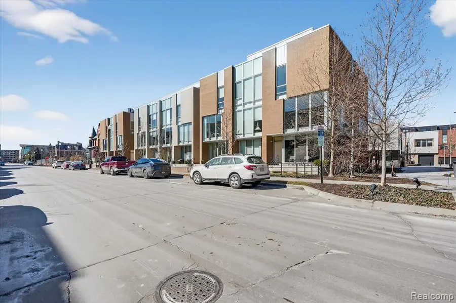 229 Alfred, Detroit, MI 48201 - #3