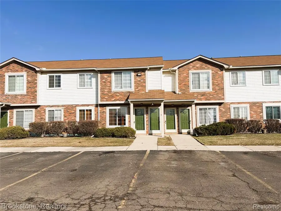 31842 Kelly, Roseville, MI  - #2