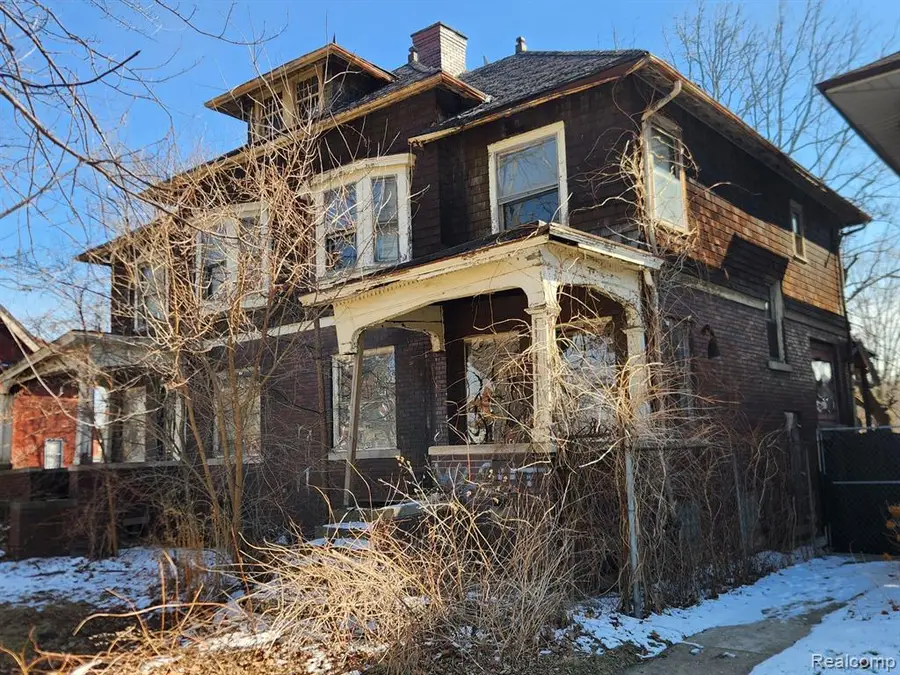 284 E Philadelphia, Detroit, MI 48202 - #2
