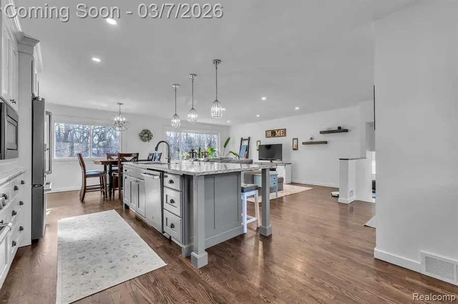 16302 Alpine, Livonia, MI  - #3