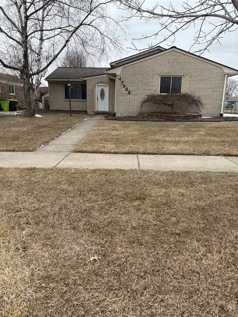 47825 N Chrys, Macomb, MI  - #3