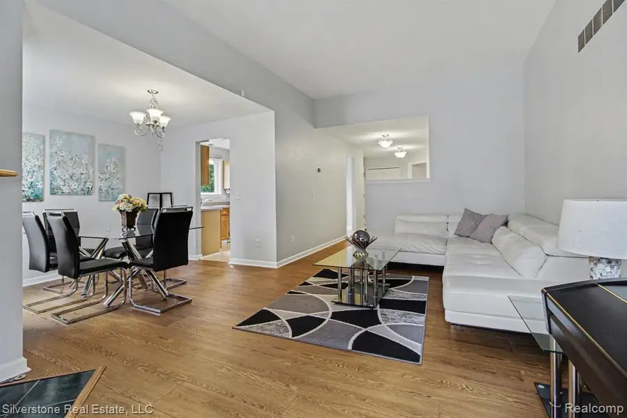 37140 Condor, Westland, MI  - #2