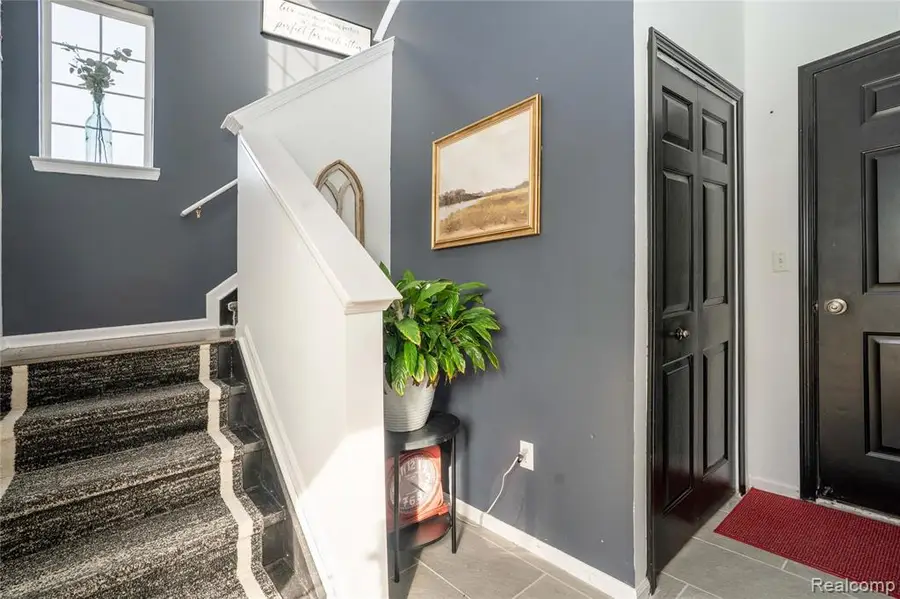 3148 Kneeland, Howell, MI  - #2