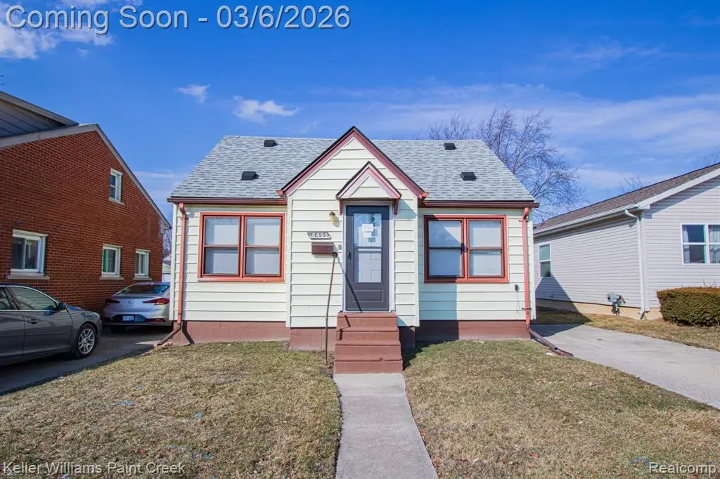 8493 Jewett, Warren, MI  - #1