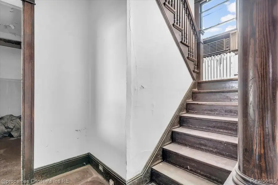 114 Connecticut, Highland Park, MI  - #3