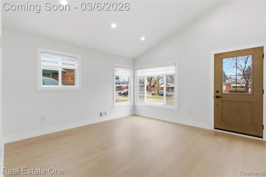 5008 Mckinley, Dearborn Heights, MI  - #3