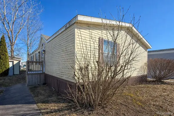 1898 Evergreen, Ypsilanti, MI 48198