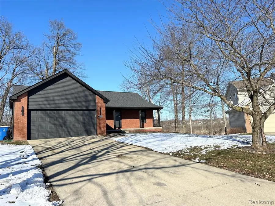 1509 Oregon, Waterford, MI 48327 - #2