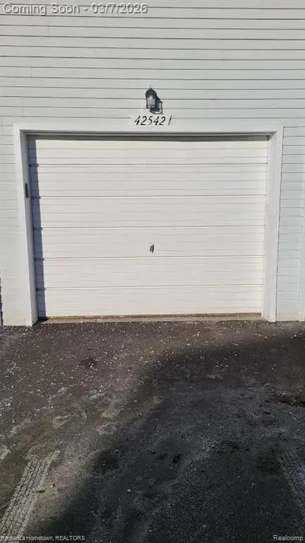 42542 Saratoga #26, Canton, MI  - #2