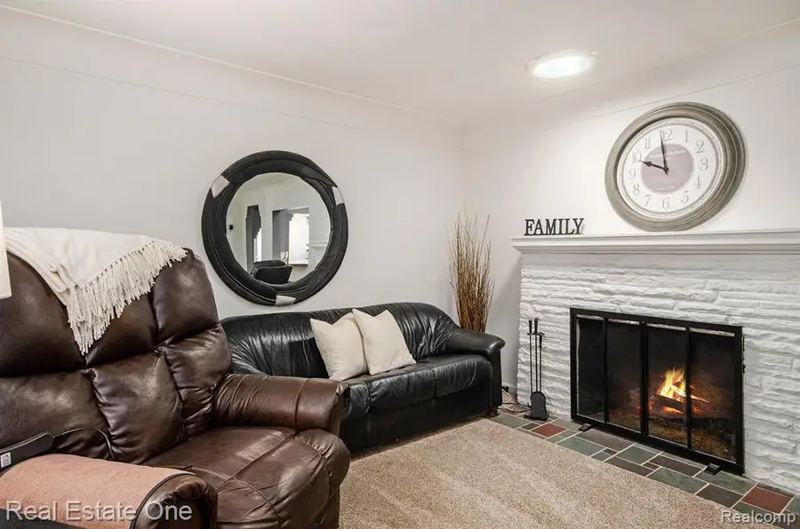 35238 Moravian, Sterling Heights, MI  - #3