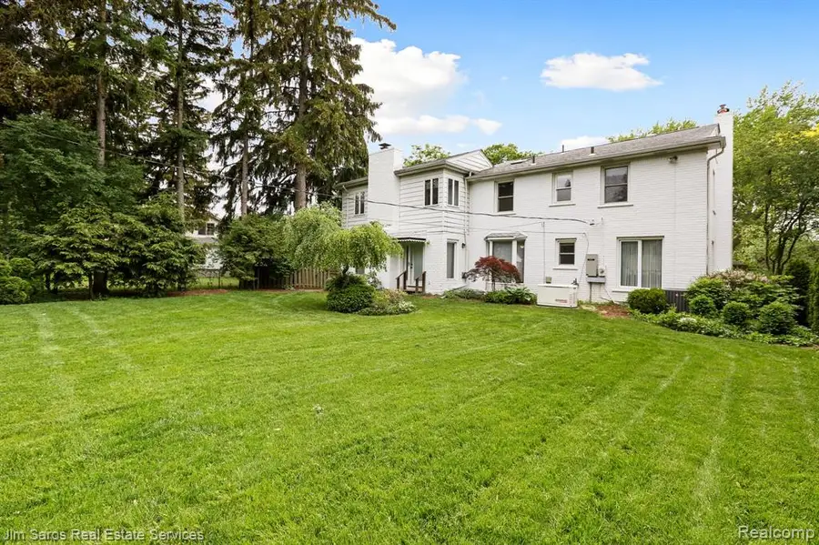 20114 Fairway, Grosse Pointe Woods, MI 48236 - #3