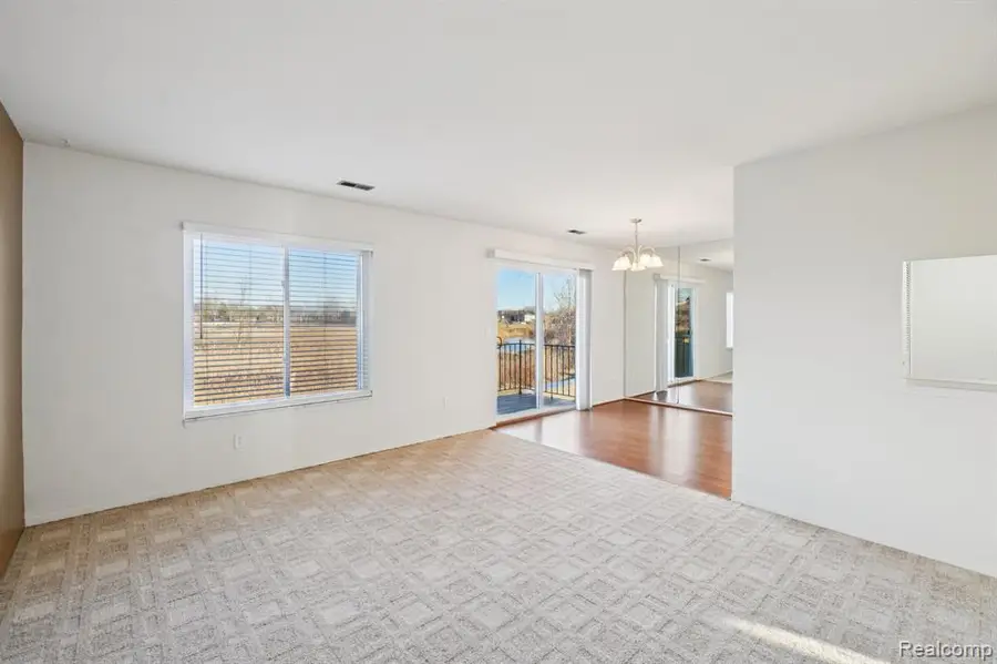 51288 Johns #7, New Baltimore, MI  - #2