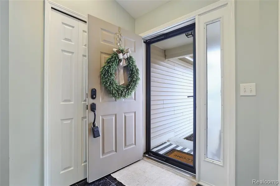 3309 Hilltop, Holly, MI  - #3