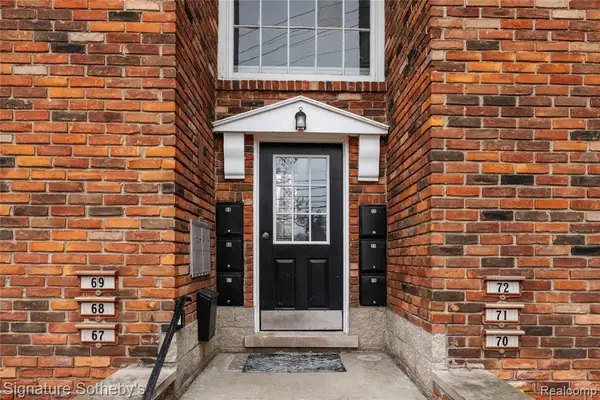 31831 Grand River #68, Farmington, MI 