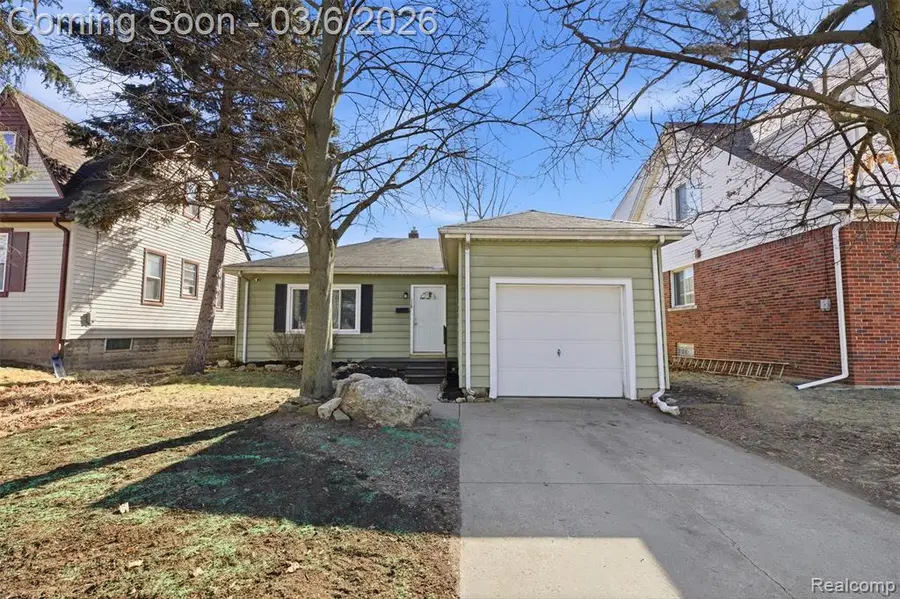 118 Michigan, Monroe, MI  - #2