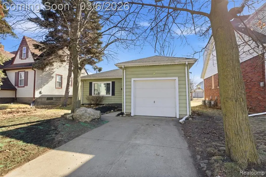 118 Michigan, Monroe, MI  - #3