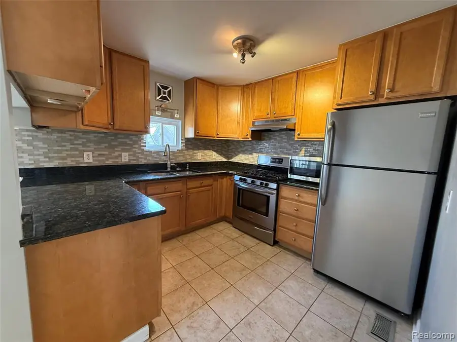 3626 Prairie, Berkley, MI  - #2