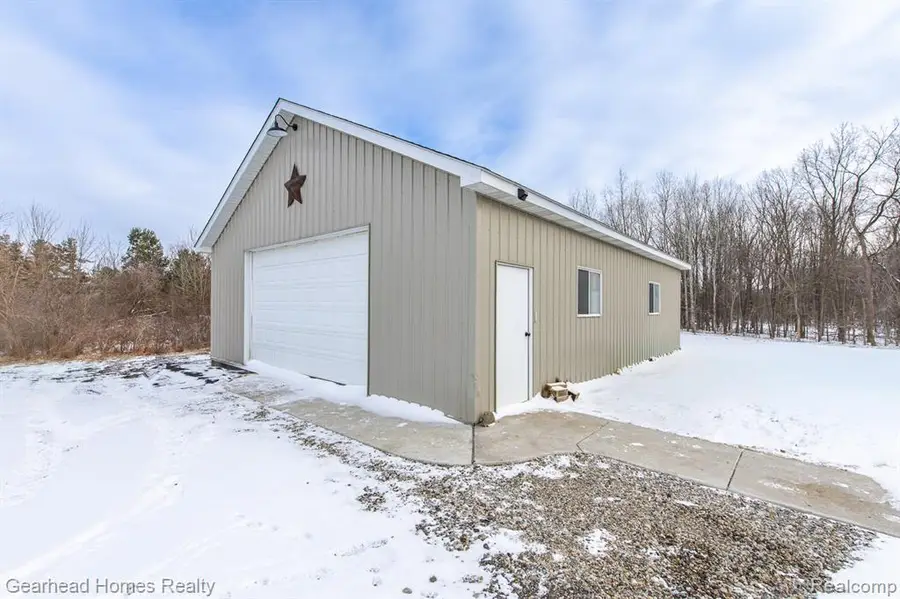 23100 Pratt, Armada, MI 48005 - #3