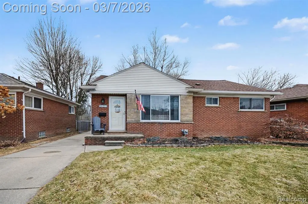 26213 Harmon, Saint Clair Shores, MI  - #1