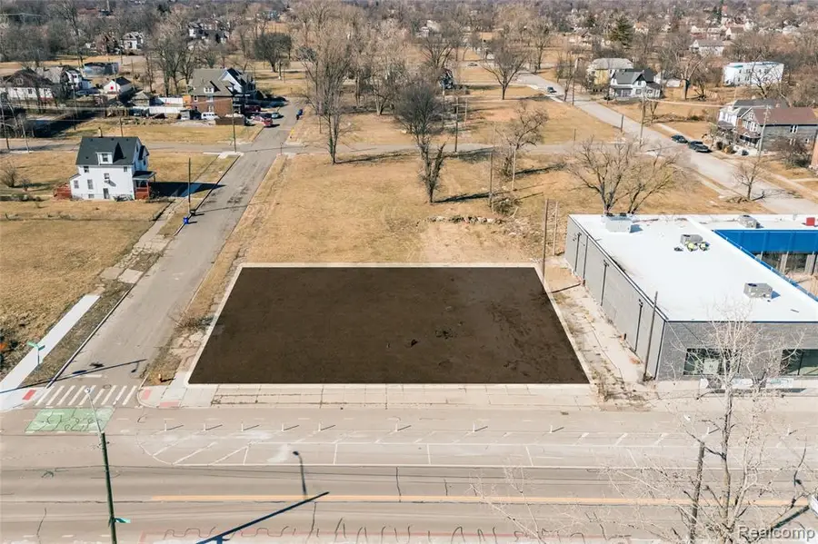 8911 Kercheval, Detroit, MI  - #3