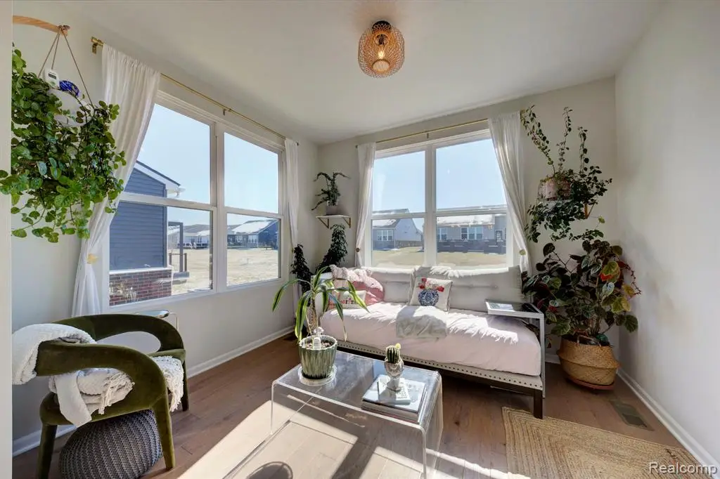 50233 Thatcher, Canton, MI 48188 - #1