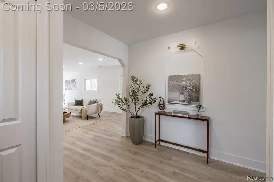 3750 Alida, Rochester Hills, MI  - #3