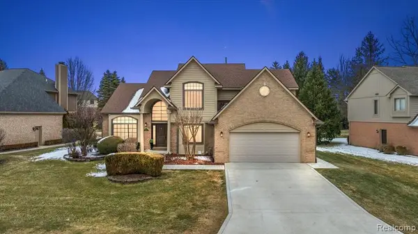 16622 Sherwood, Northville, MI 