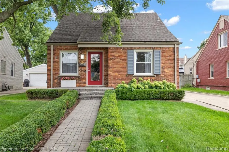 559 E Southlawn, Birmingham, MI  - #2