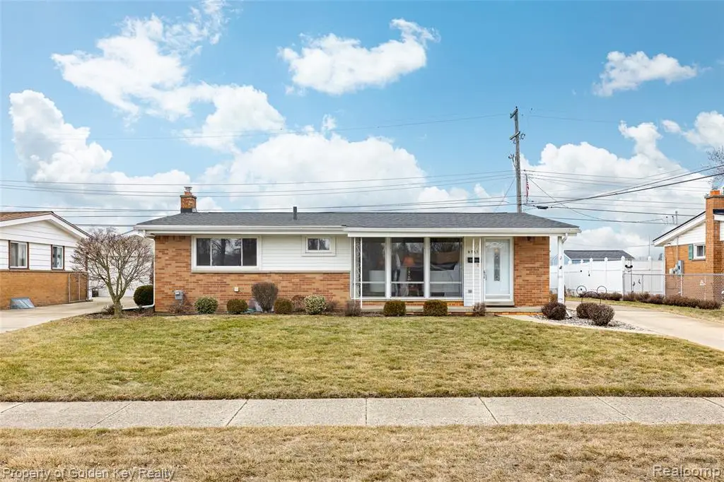 9743 Garden, Livonia, MI  - #1